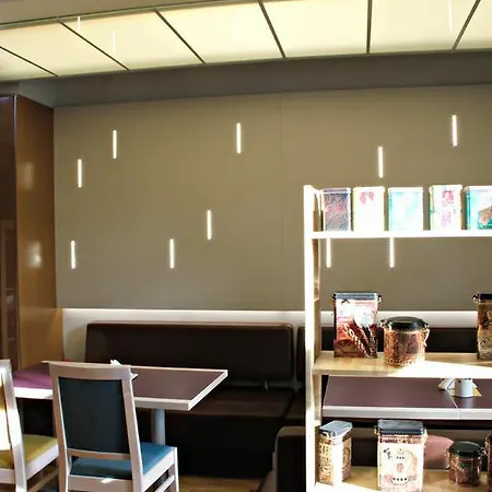 Hostel Szent Gellert *