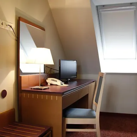 Szent Gellért Hostel *